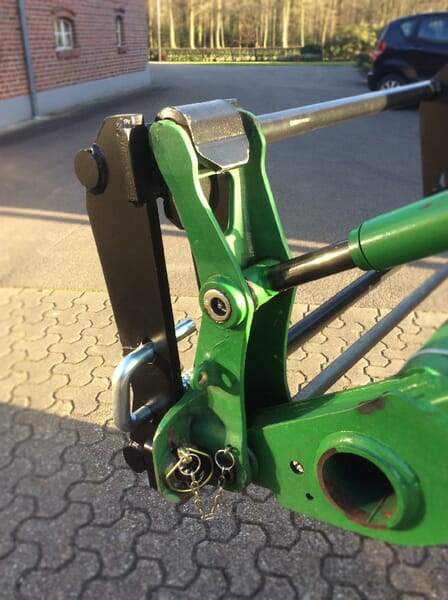 Adaptor Comun/EURO potrivit pentru John Deere FT61225